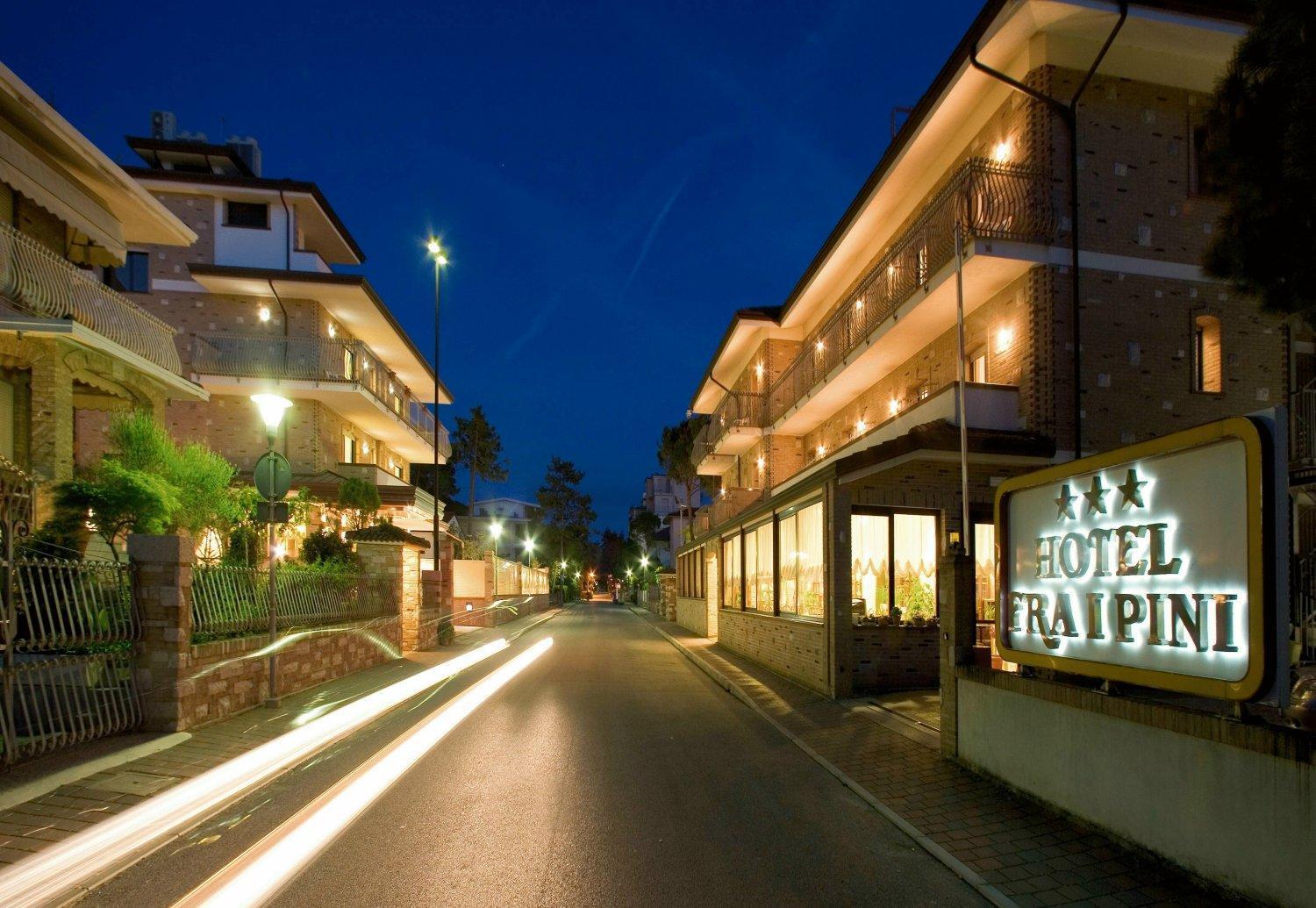 Hotel & Wellness Fra I Pini Lignano Sabbiadoro Dış mekan fotoğraf