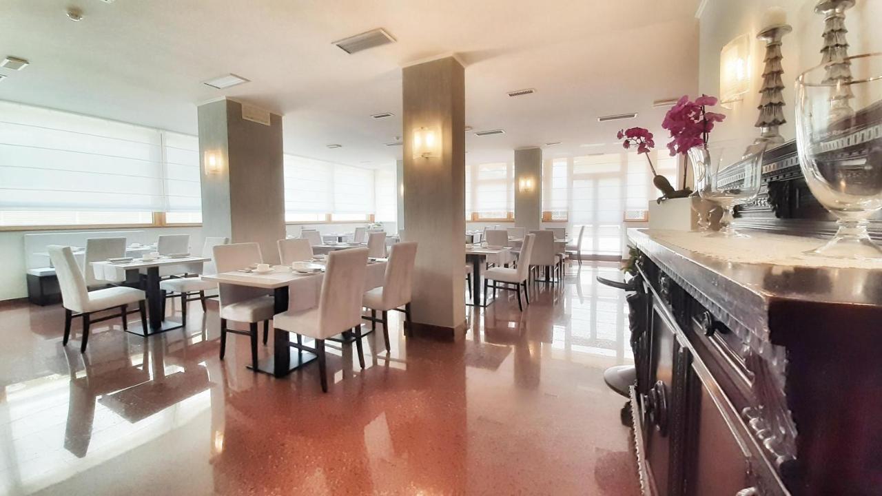 Hotel & Wellness Fra I Pini Lignano Sabbiadoro Dış mekan fotoğraf